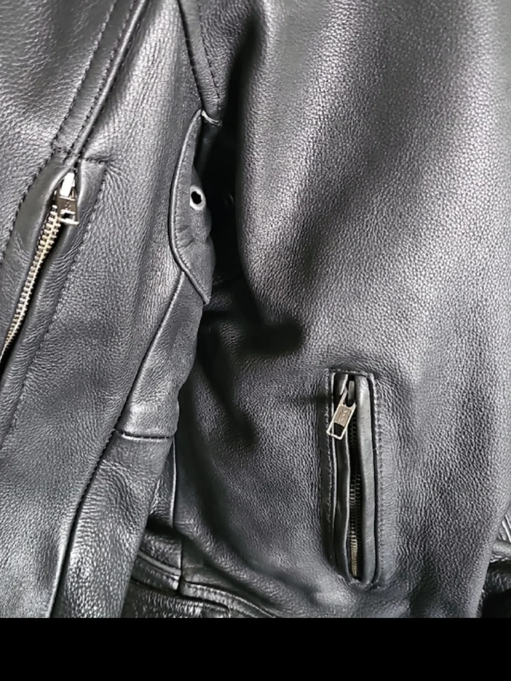 ​First Classics Genuine Leather Motorcycle Jacket – Authentic Riding Gear